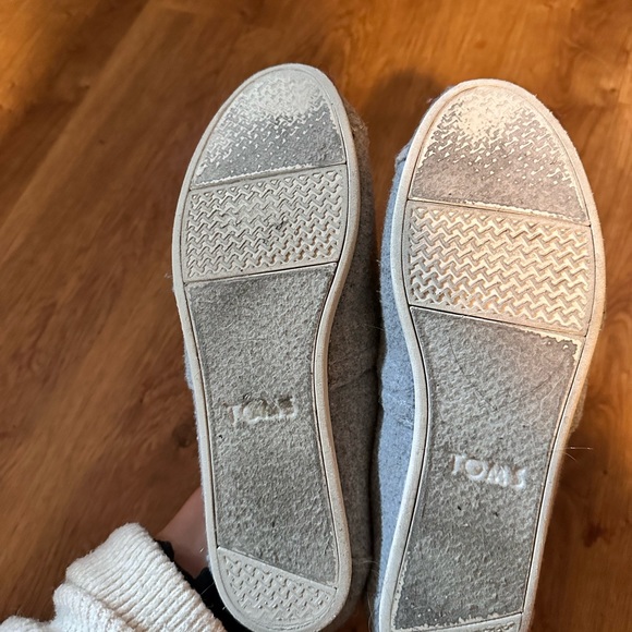 Toms - Picture 9 of 10